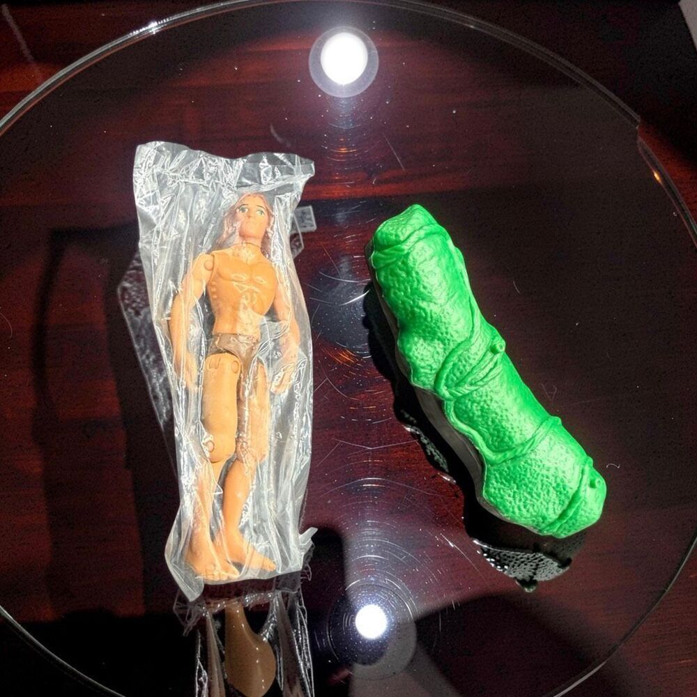 NIP Vintage 1999 McDonalds Happy Meal Tarzan Burroughs Disney & Log Toy 5” A61